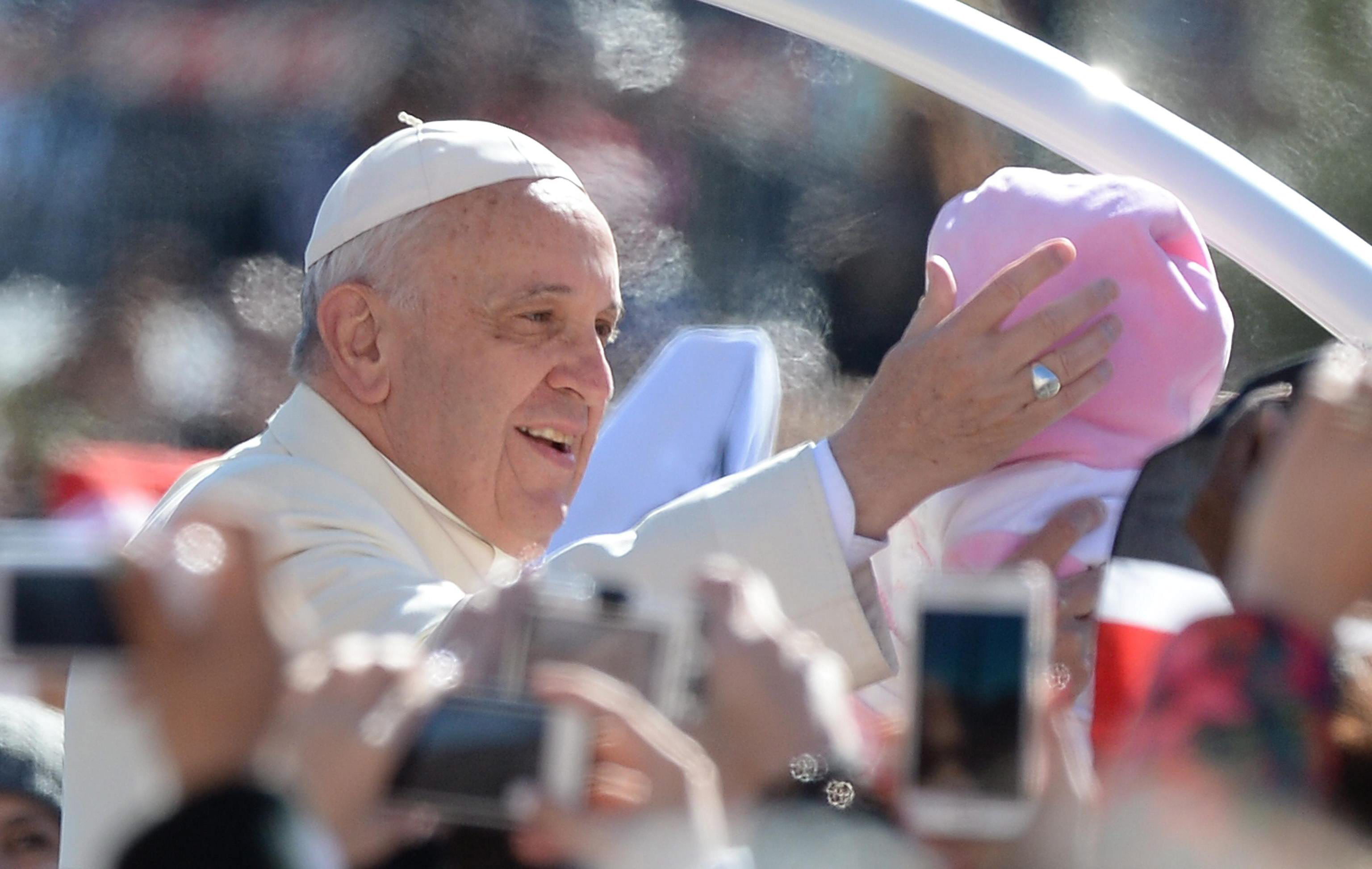 El Estado Islámico podría atentar contra el Papa durante su visita a Albania este domingo