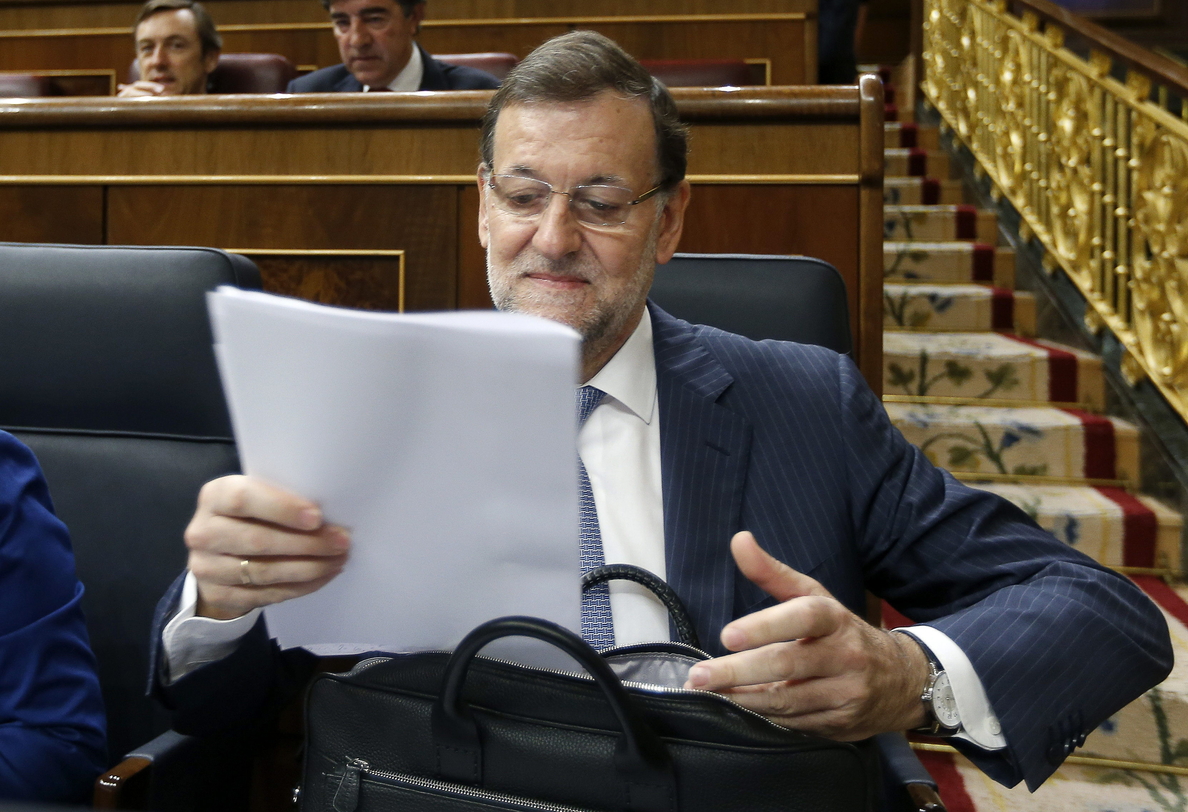 Rajoy anuncia nuevas medidas para facilitar la relación con la administración