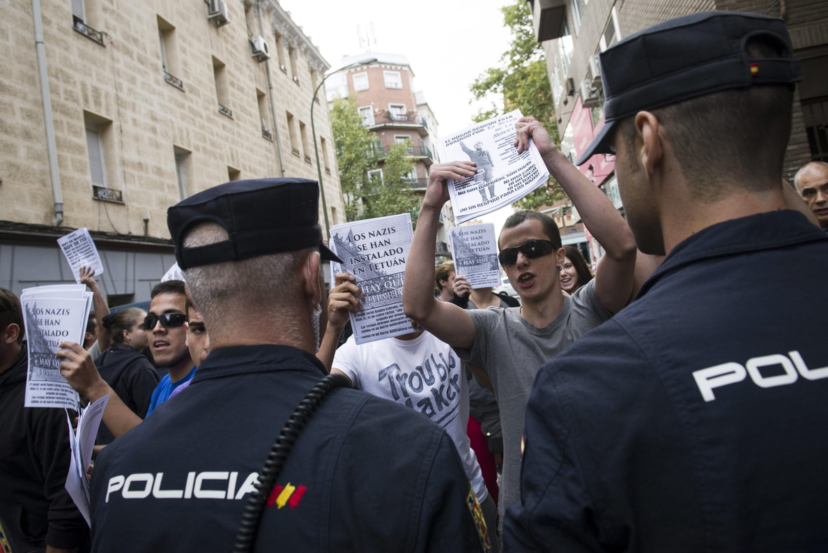 Desalojan la casa »okupada» por ultras en el barrio madrileño de Tetuán