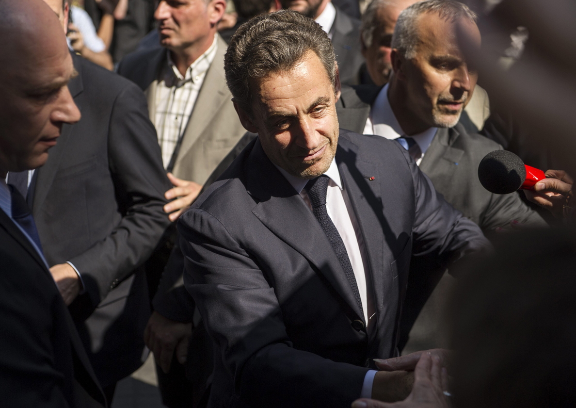 Sarkozy vuelve a la política activa y será candidato a liderar su partido