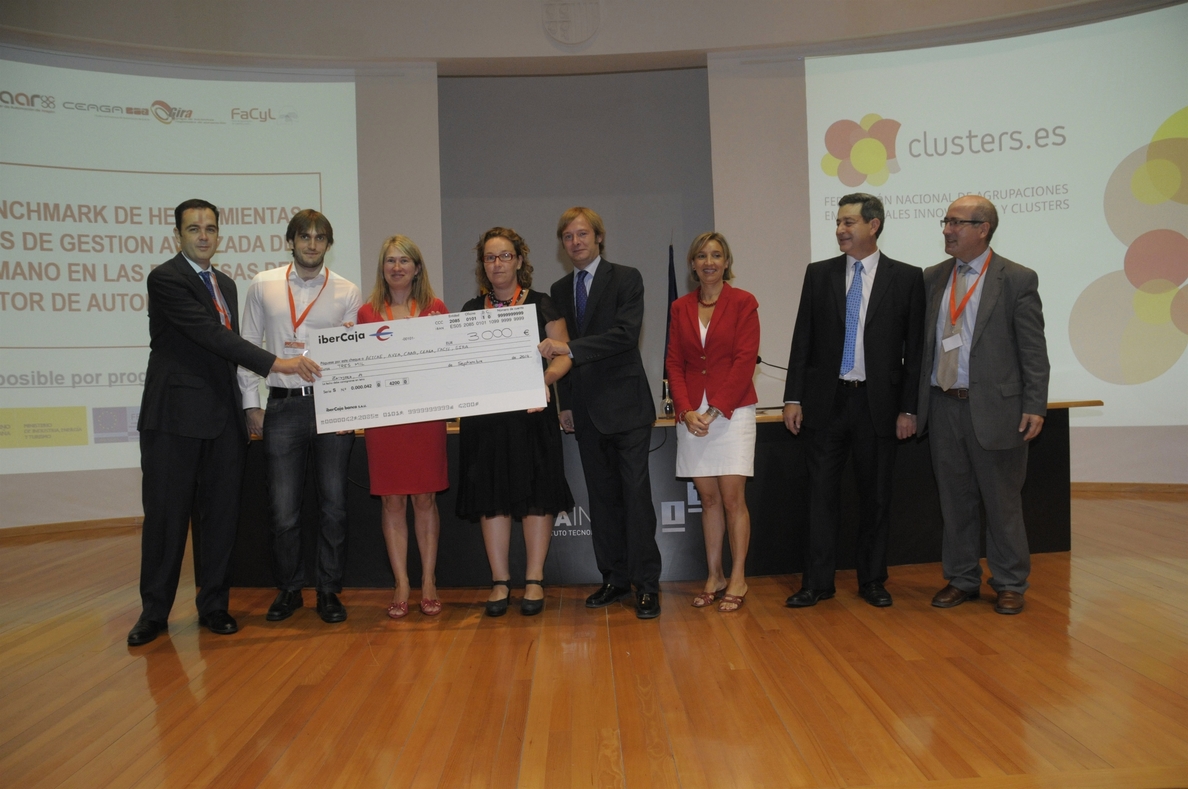 Los clusters de automoción españoles, ganadores del Premio Ibercaja a la colaboración empresarial