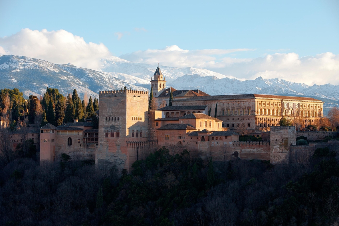 Expertos debaten este lunes en Granada sobre la declaración de la Alhambra como Patrimonio Mundial