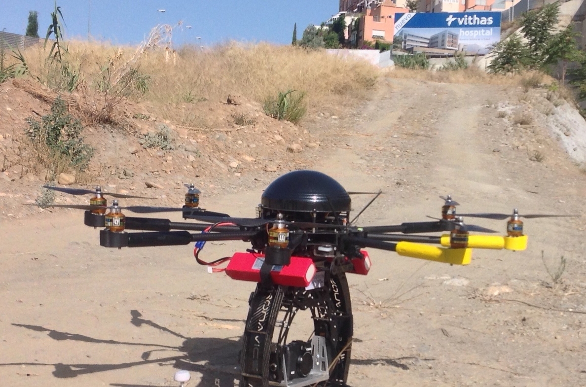 El nuevo hospital de la Salud (Granada), que atenderá a pacientes en 2016, emplea drones en su construcción