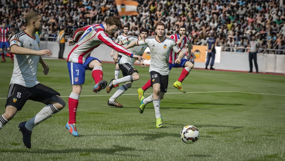 FIFA 15, ya disponible en tiendas