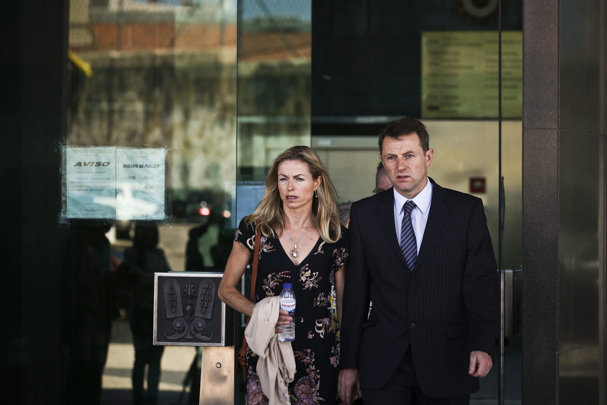 La Policía de Londres investiga abusos en Internet contra la familia de Madeleine McCann