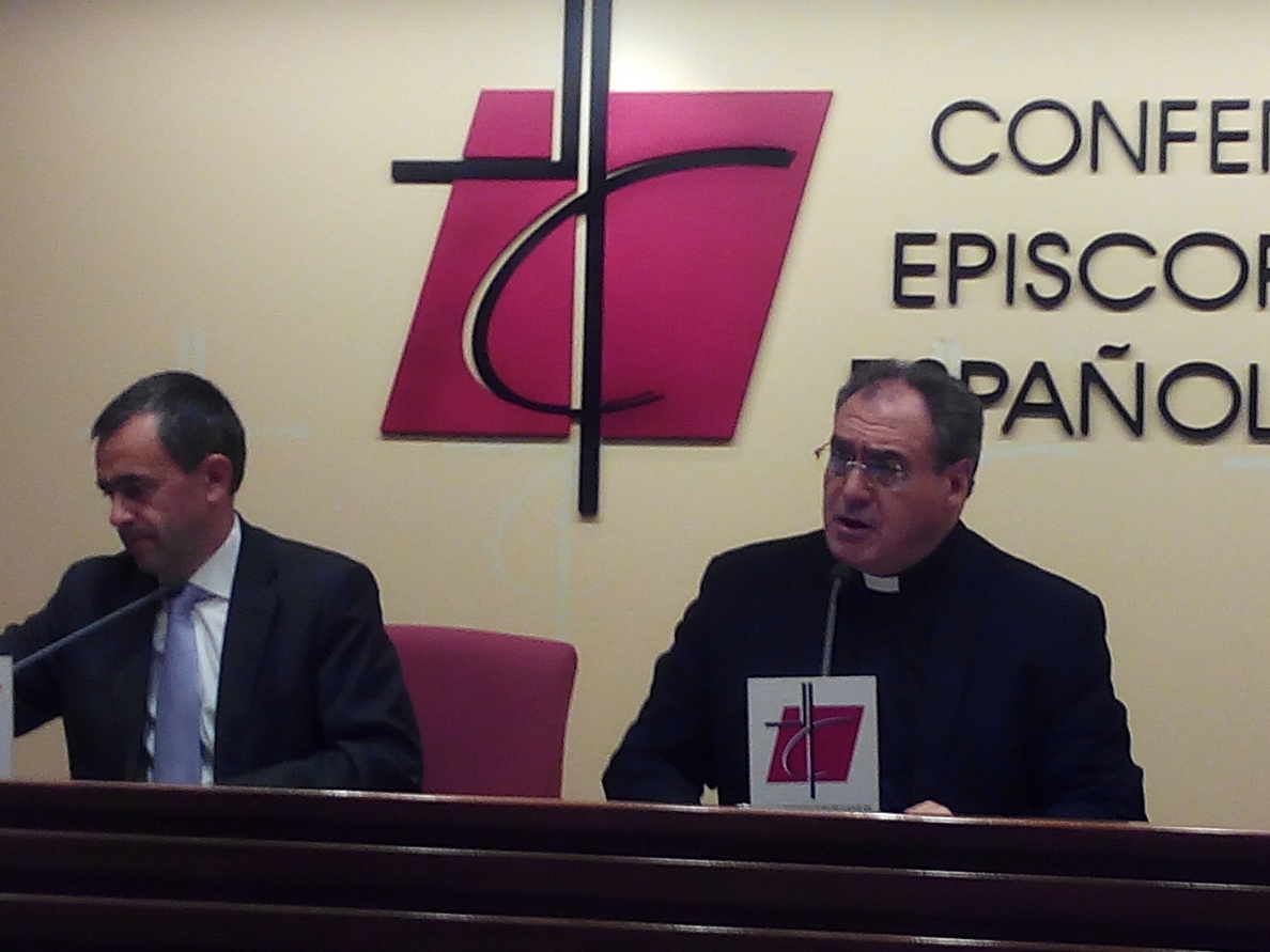 Obispos españoles señalan la «grave responsabilidad» del Gobierno por retirar una ley, promesa electoral