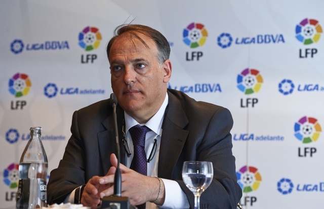 Tebas dice que si Catalunya se independiza, Barça y Espanyol no jugarán la Liga