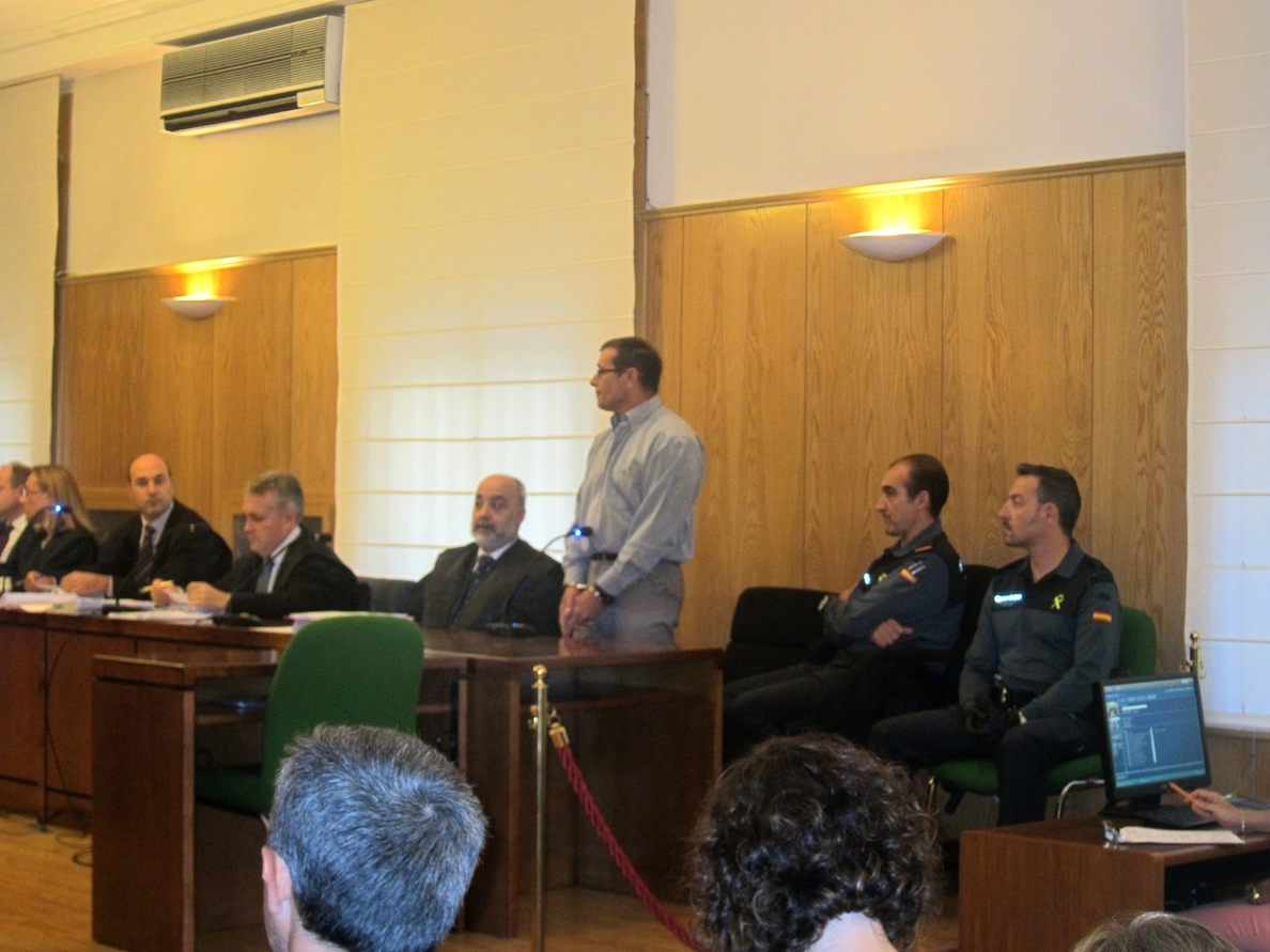 Condenado a 15 años de prisión el hombre que clavó a otro una navaja en Urgencias del Clínico de Valladolid