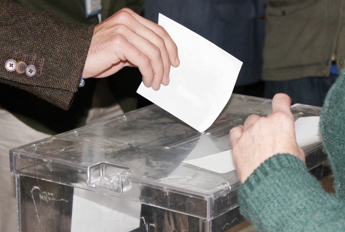 El Govern crea el registro para que los votantes se den de alta el 9N