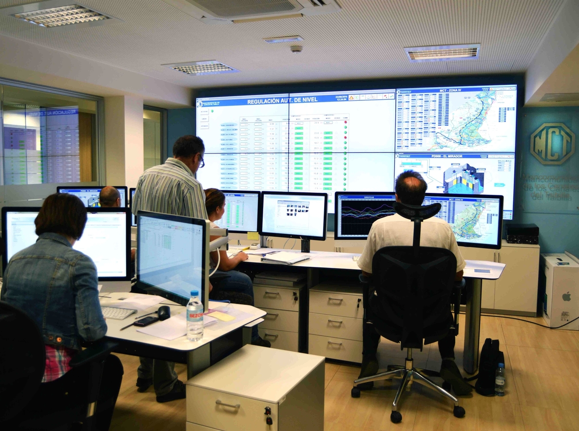 La MCT licita las obras para conectar a su centro de control a gran parte de municipios que abastece en la Región