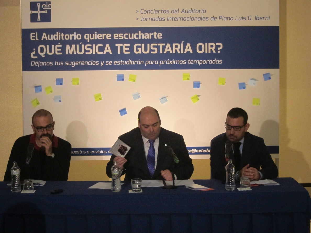 El alcalde de Oviedo presenta el nuevo CD de la Orquesta Oviedo Filarmonía
