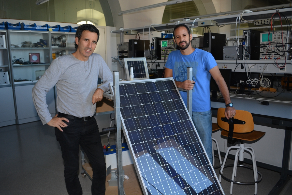 Una tesis de la UPCT alarga la vida de las baterías de instalaciones fotovoltaicas aisladas priorizando cargas