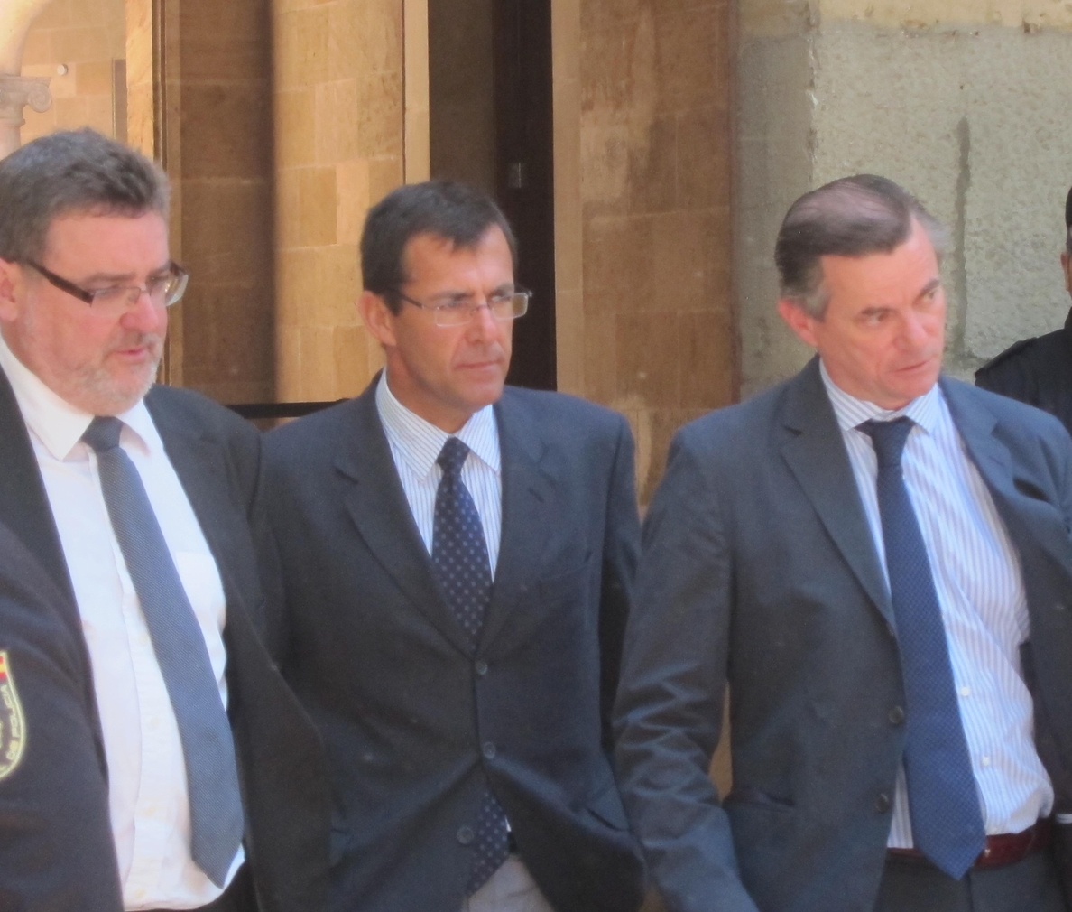 Audiencia de Baleares juzga desde hoy al expresidente de UM Miquel Nadal y otros exaltos cargos por desviar 75.654 euros