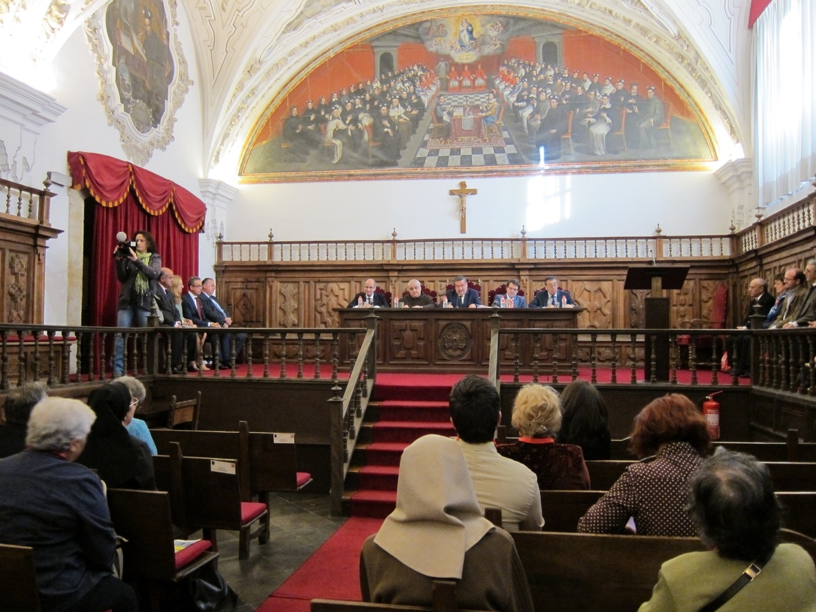 La vida y el pensamiento de Santa Teresa de Jesús, temas de análisis en un encuentro internacional en Salamanca