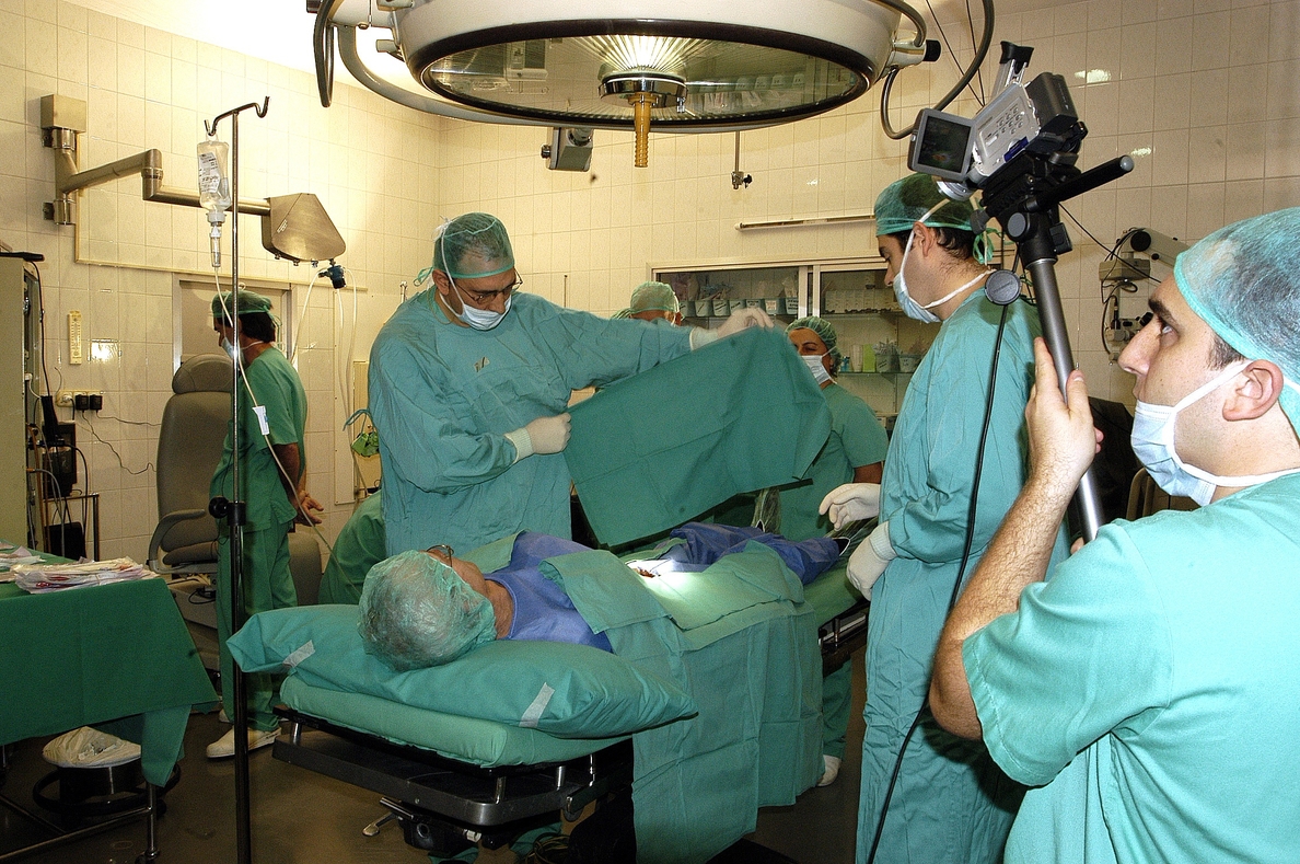 La lista de espera quirúrgica en CyL aumenta en 1.492 personas en verano pero desciende en casi 4.000 respecto a 2013