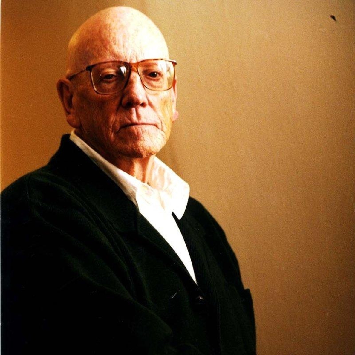 Fallece a los 91 años de edad el escritor bilbaíno Ramiro Pinilla