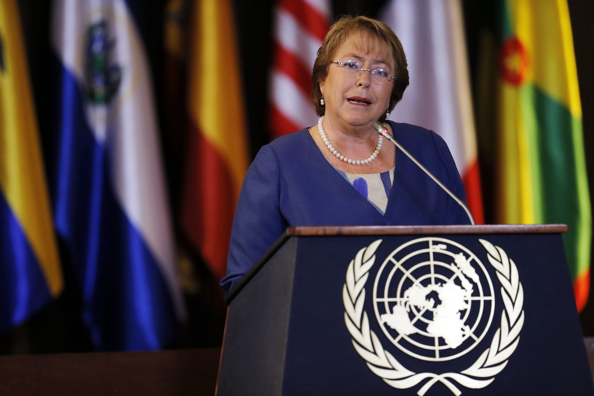 El Gobierno concede el Collar de Carlos III a Michelle Bachelet
