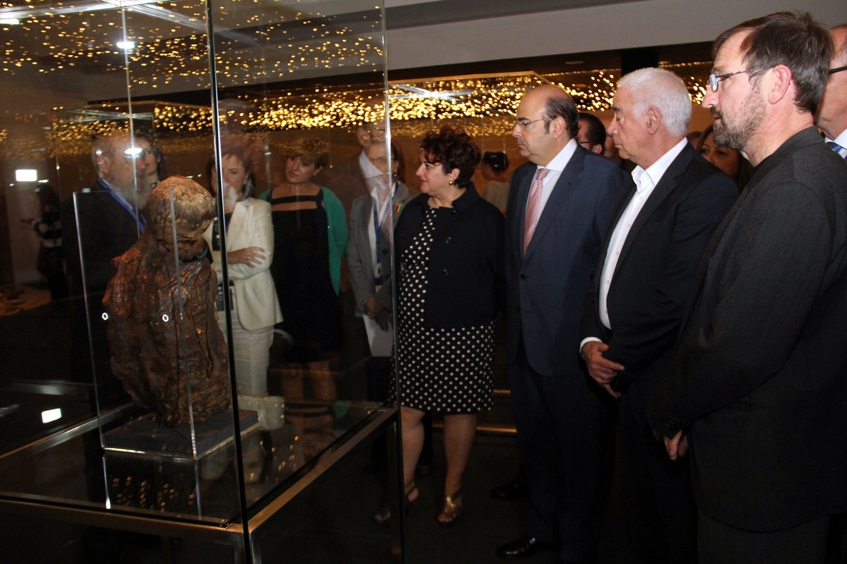 Momias de los cinco continentes se reúnen en una exposición en Granada como «testigos exclusivos» del pasado