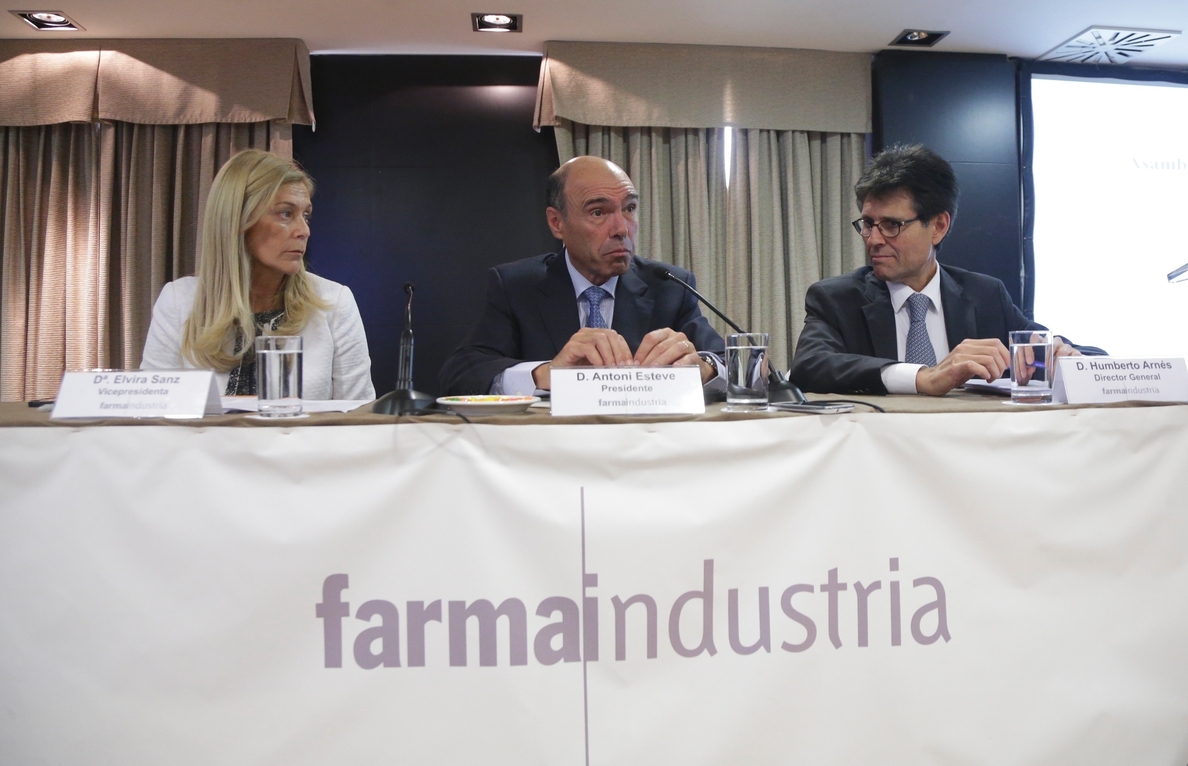 Farmaindustria elige a Antoni Esteve como presidente para los dos próximos dos años