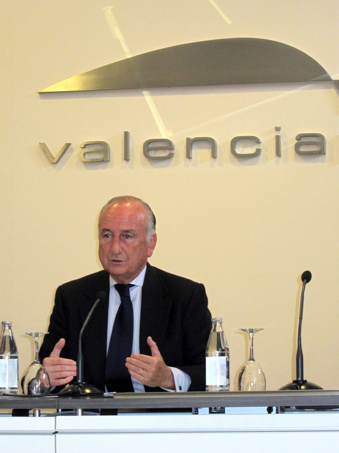 Aznar (APV) se desvincula de posibles irregularidades detectas en Fundación ValenciaPort y dice que son «honrados»