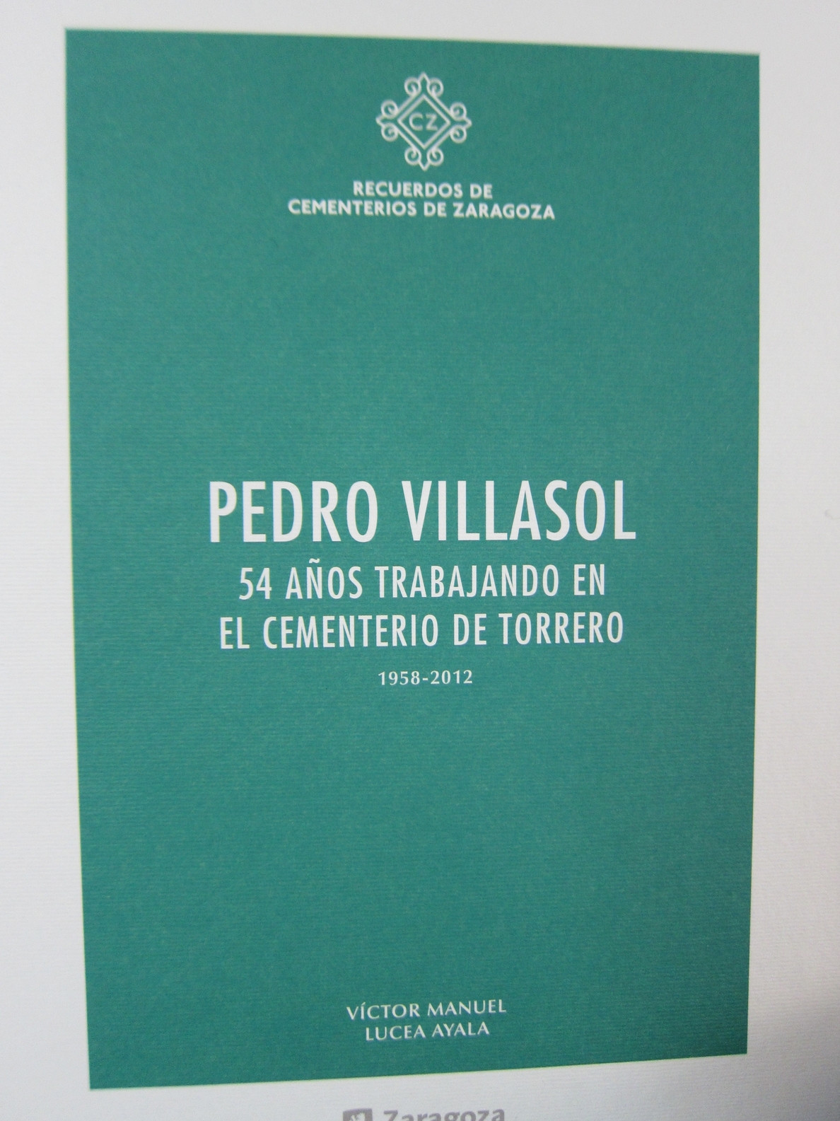 El cementerio de Torrero amplía sus publicaciones con la edición de un libro dedicado a Pedro Villasol