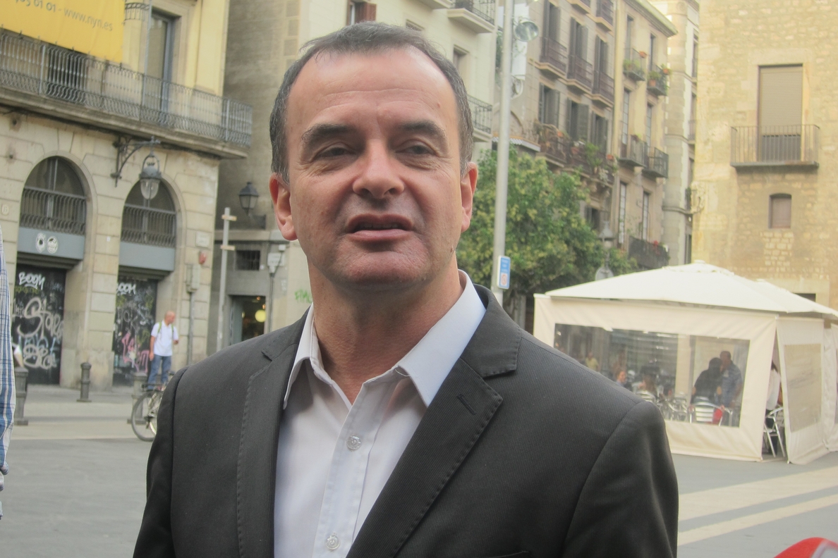 Bosch (ERC) pide a Mas que no se «arrugue» y llama a los catalanes a votar el 9N