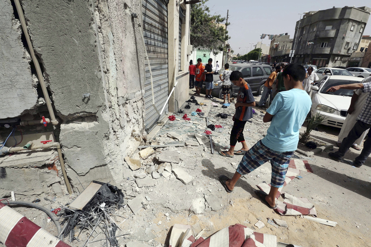 13 Muertos en un solo día de combates en Bengasi