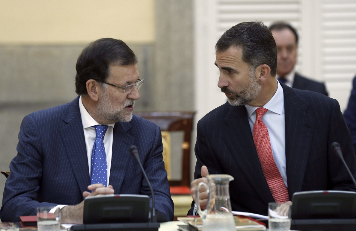 El Rey y Rajoy analizarán en Madrid con Santos el proceso de paz con las FARC