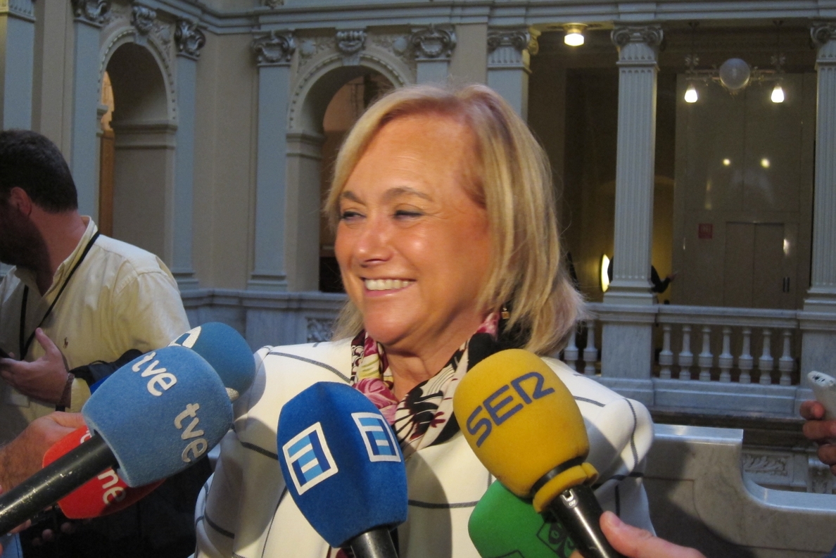 Mercedes Fernández (PP) destaca que el acuerdo con el Principado se compromete con el IES de la Fresneda