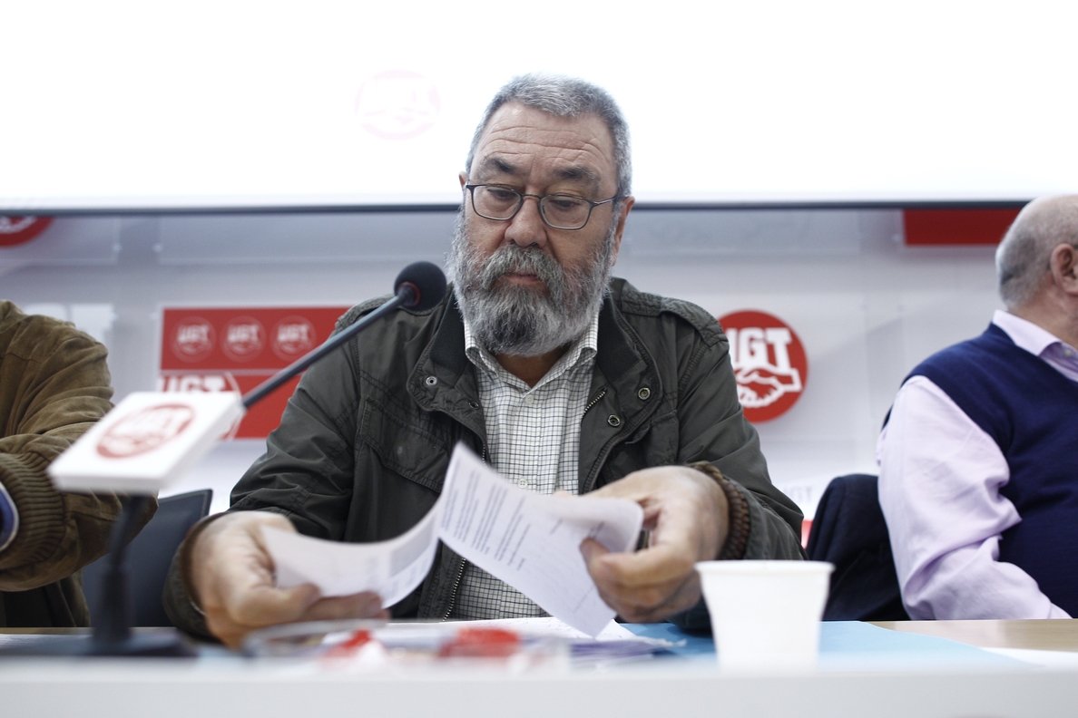 Méndez propondrá mañana al Consejo Confederal de UGT adelantar las elecciones a 2016