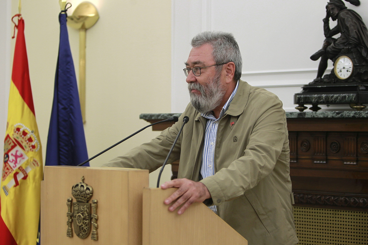 El secretario de UGT de Castilla y León reclama adelanto de congreso a 2015