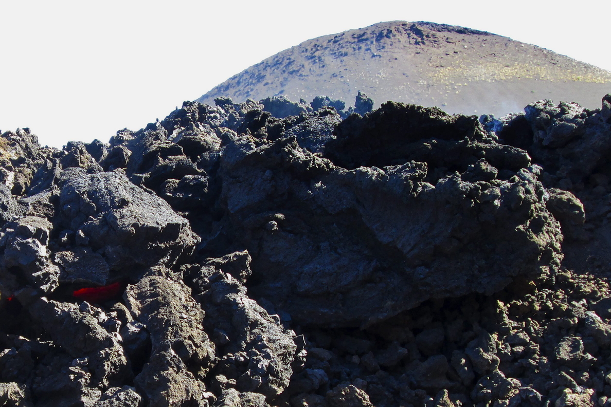 Portugal enviará ayuda a Cabo Verde por la erupción del volcán de Fogo