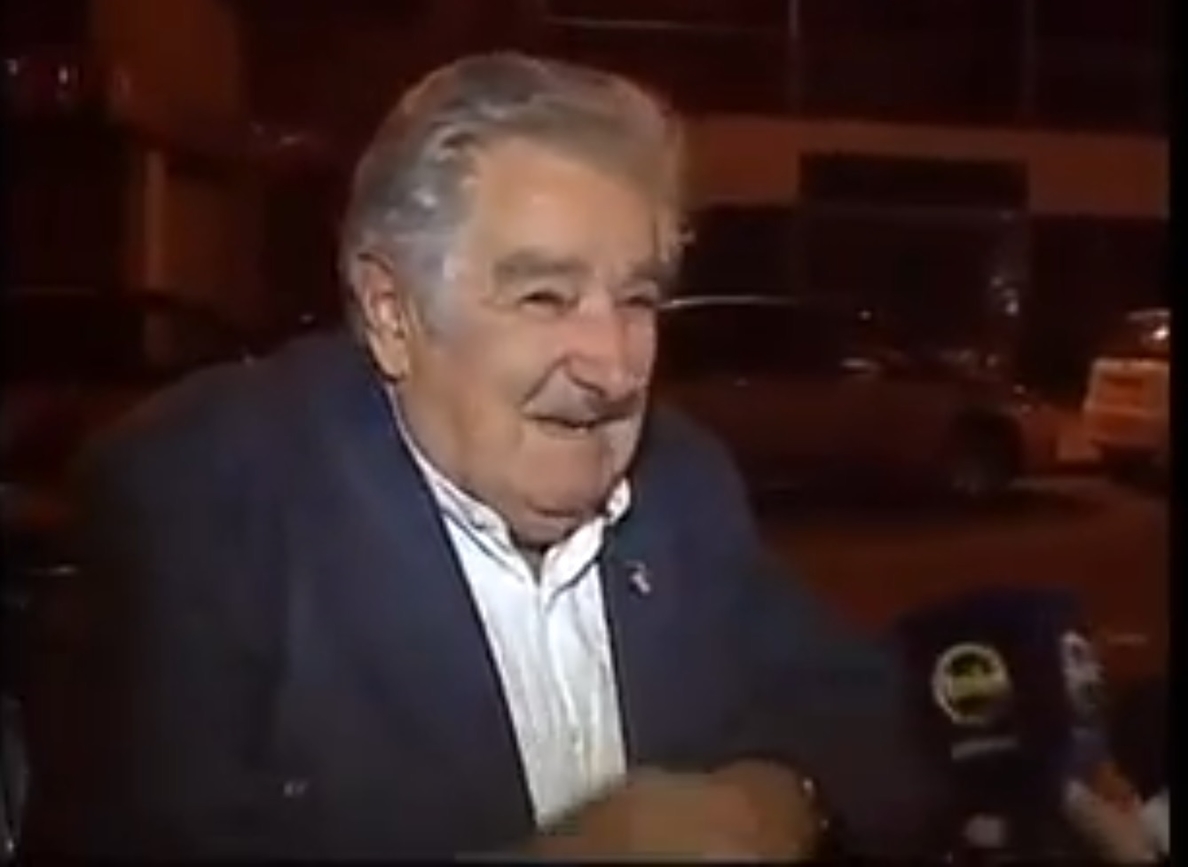 El Gobierno uruguayo recomienda no dar dinero a los indigentes tras el gesto de Mujica