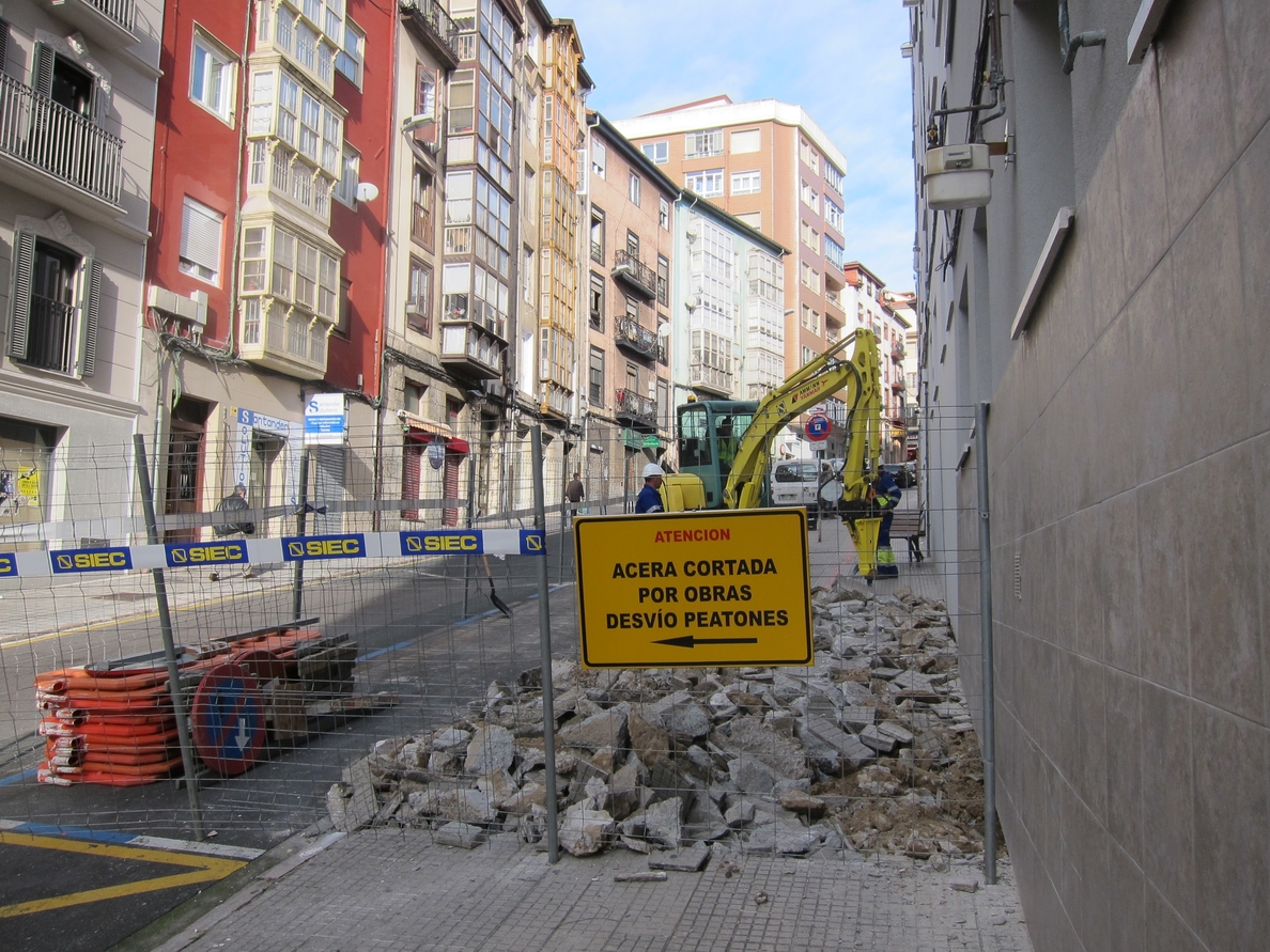 El lunes se cierra al tráfico el tramo entre San Celedonio y Guevara por las obras de renovación de Atalaya