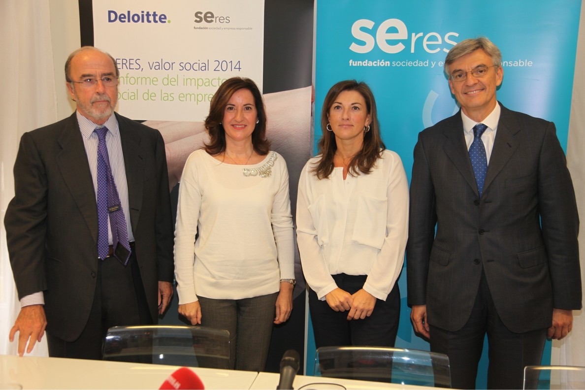 Un total de 50 empresas españolas dedicaron 457 millones a programas de RSE y ayudaron a 7 millones de personas en 2013