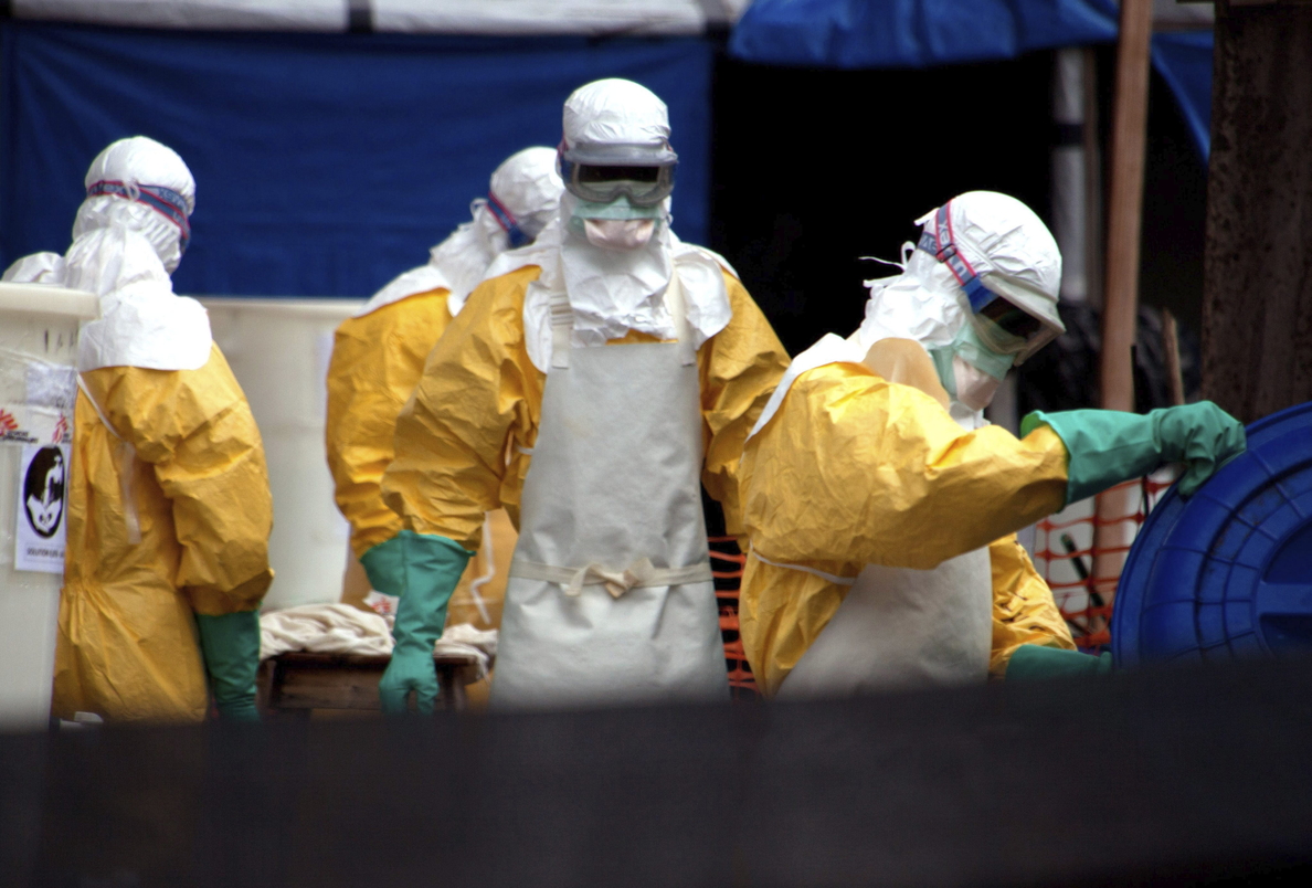 La médico Teresa González, sorprendida de las reacciones que el ébola genera en España