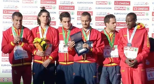 España logra la plata por equipos en hombres y mujeres en el Europeo de cross