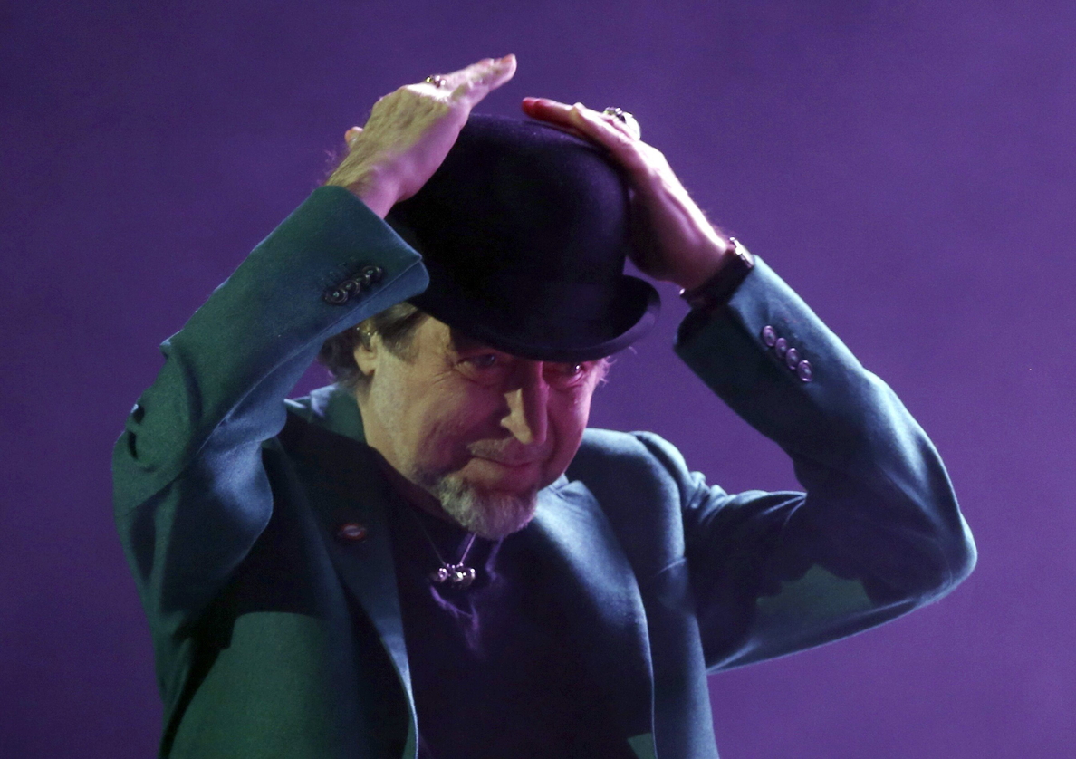 Joaquín Sabina abandona su concierto en Madrid por sufrir un «Pastora Soler»