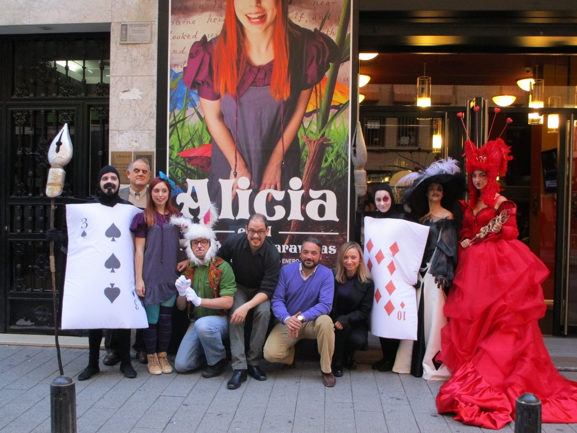 Juegos y fantasía en el Teatro Circo de Murcia con el musical »Alicia en el país de las maravillas»