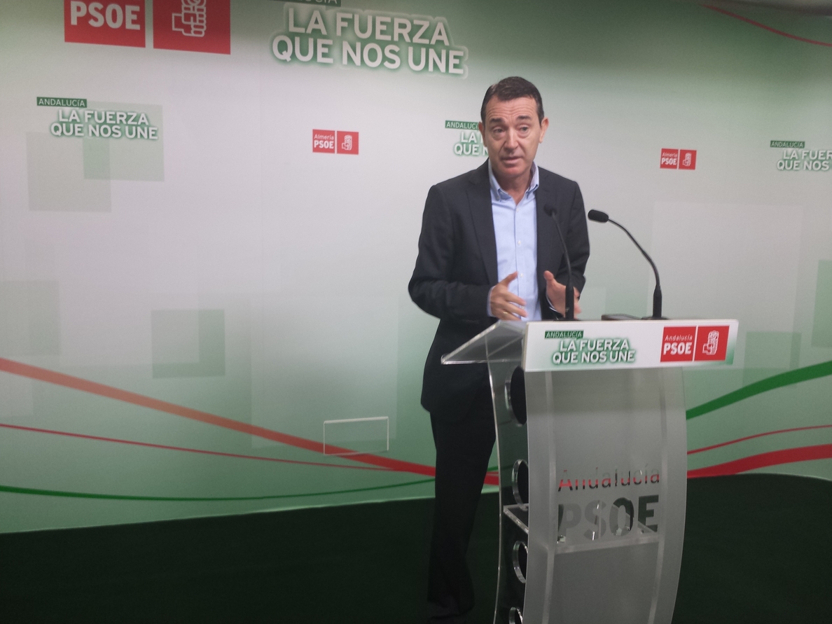 Pérez Navas (PSOE) afirma que de ser elegido alcalde dedicará el primer año a «equilibrar los barrios»