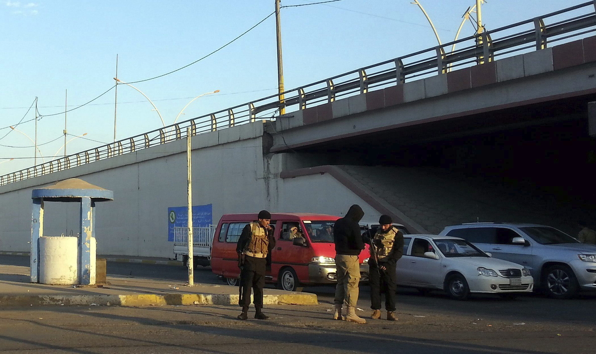 El Ejército iraquí recupera el control de un aeropuerto militar en Telafar