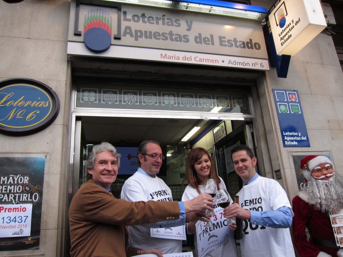 La administración 6 de Logroño reparte 4 millones del »Gordo», 14 años después de vender un premio del Niño