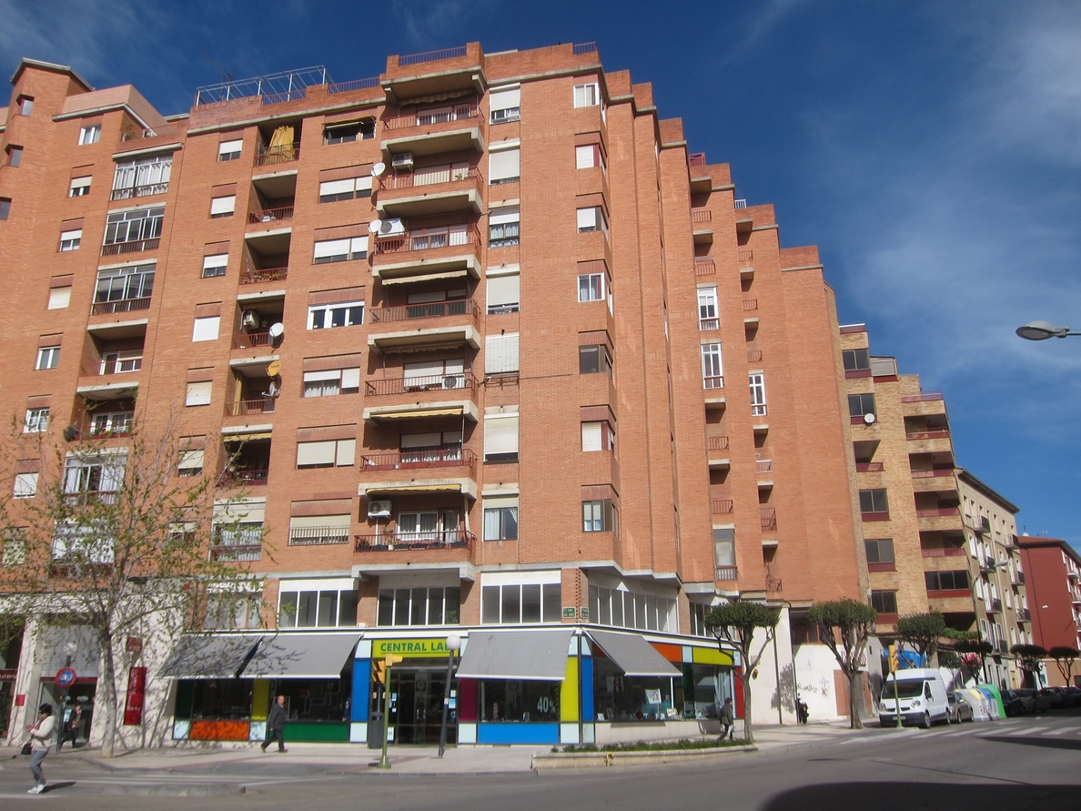El precio medio de la vivienda nueva en la Comunidad aragonesa cae un 3,5% en 2014