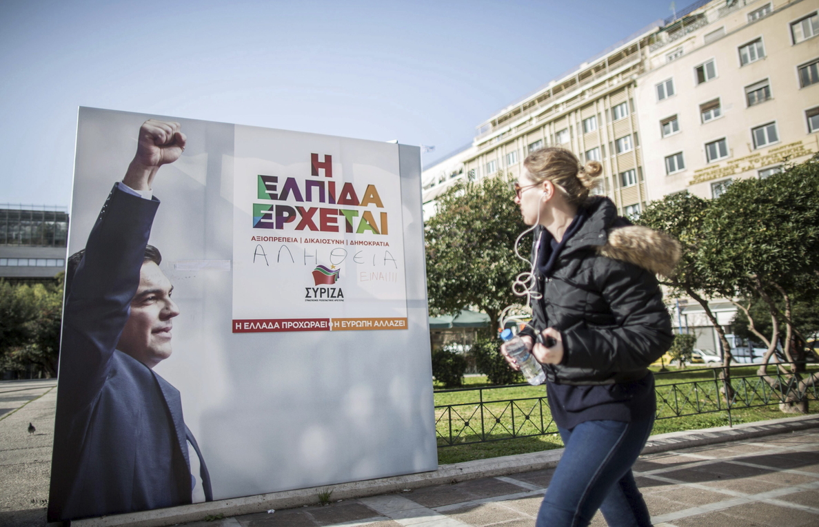 Tsipras promete cumplir con la Unión Europea pero no con la troika