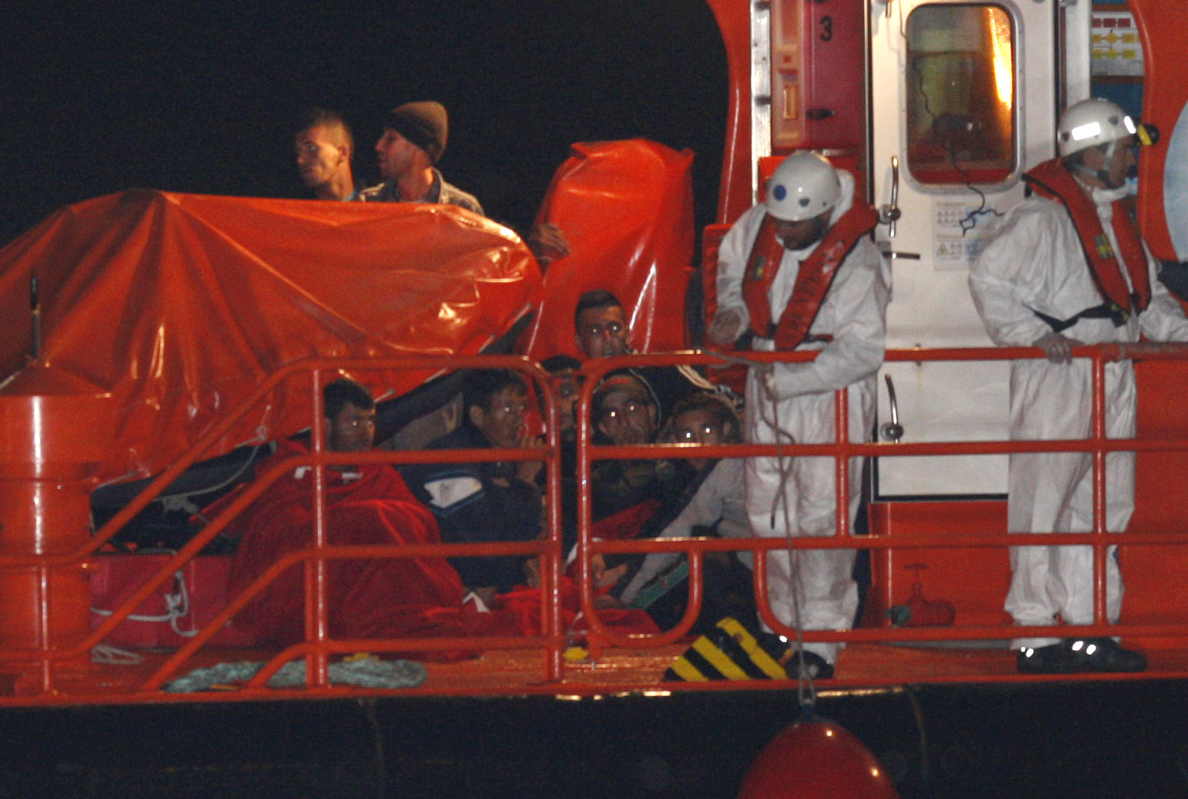 Rescatados 39 inmigrantes en dos pateras en la costa oriental de Andalucía