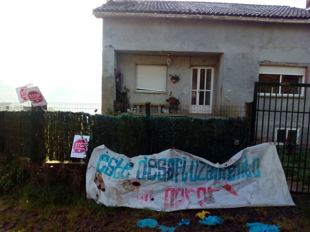 Stop Desahucios Compostela entregará el miércoles más de 200 autoinculpaciones por la protesta de Aríns