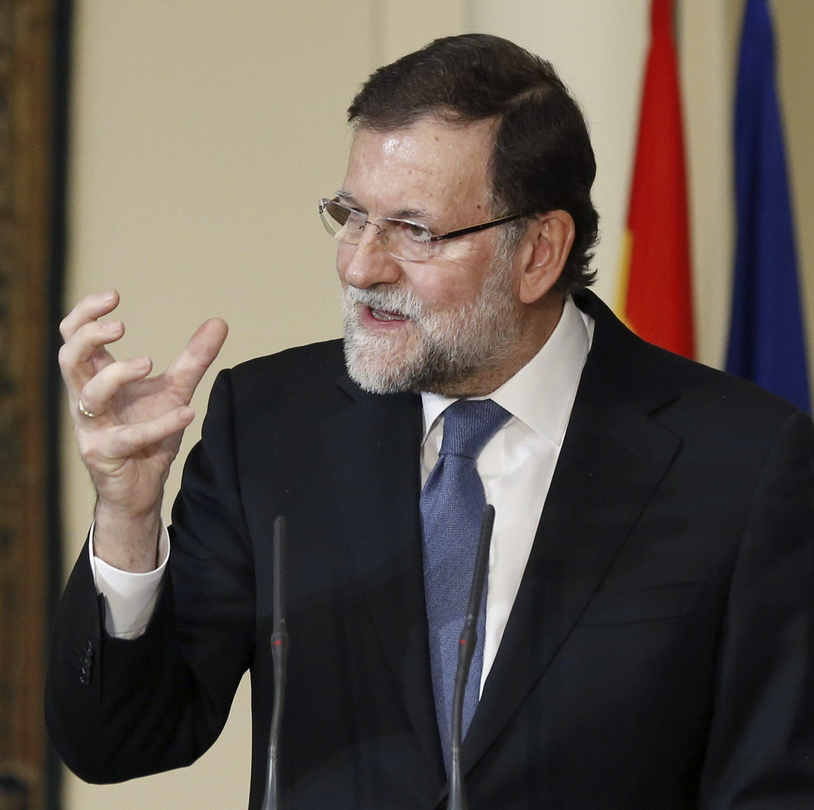 Rajoy envía condolencias a Hollande y Tsipras por las víctimas del accidente aéreo