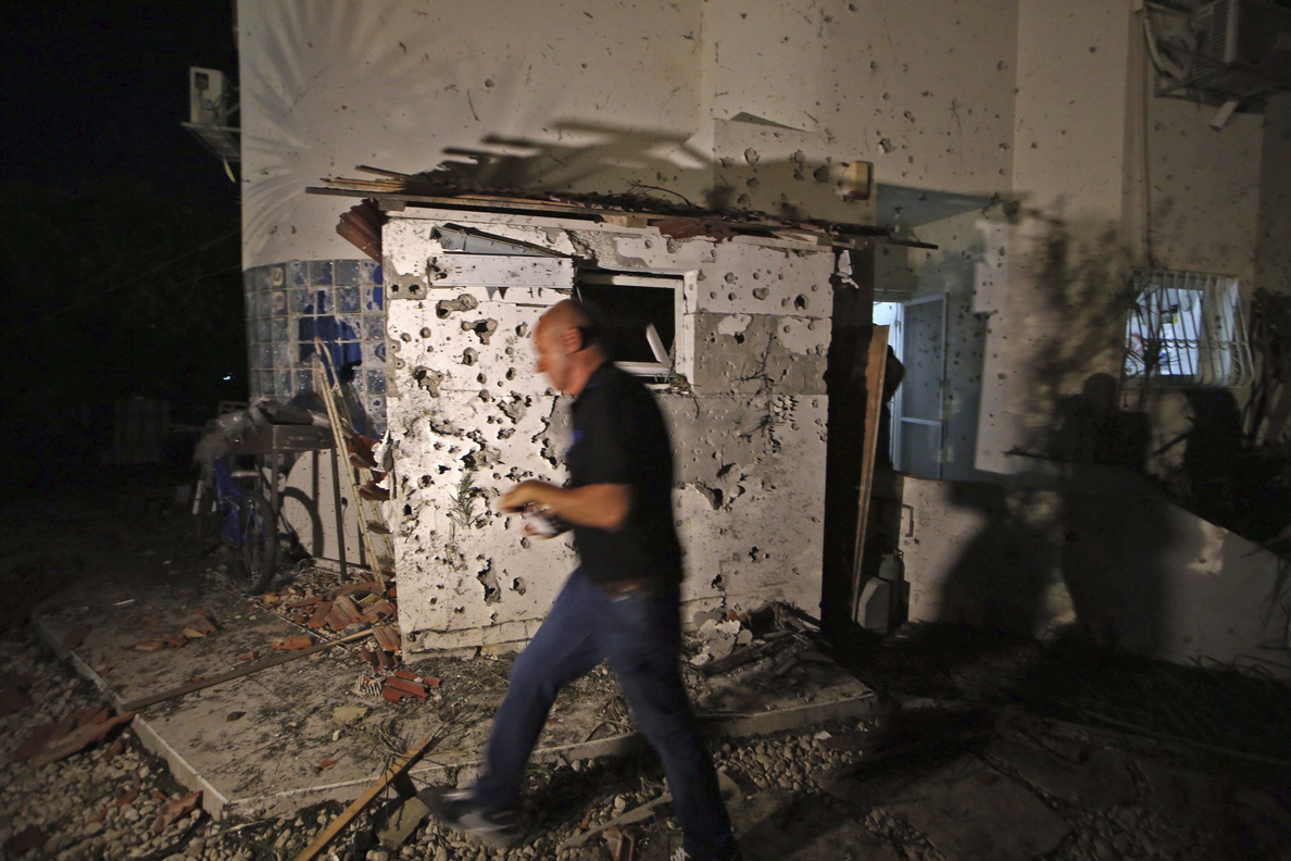 ONG dice que Israel atacó de forma ilegal edificios residenciales en Gaza