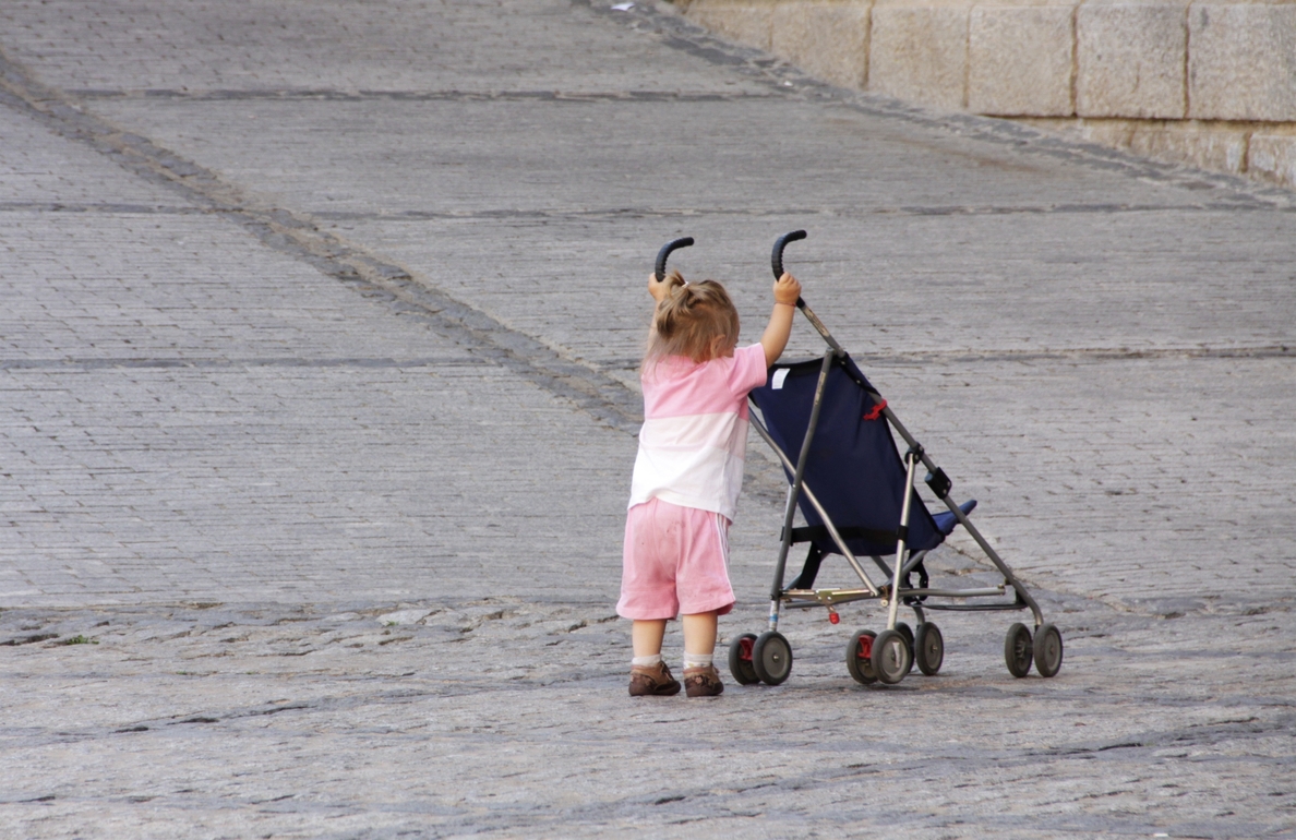 La Seguridad Social destinó 20 millones a prestaciones por maternidad y paternidad en Cantabria en 2014