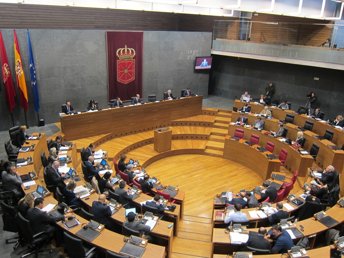 El Parlamento navarro cambia la Ley del Vascuence para incluir la educación en euskera a demanda en la zona no vascófona